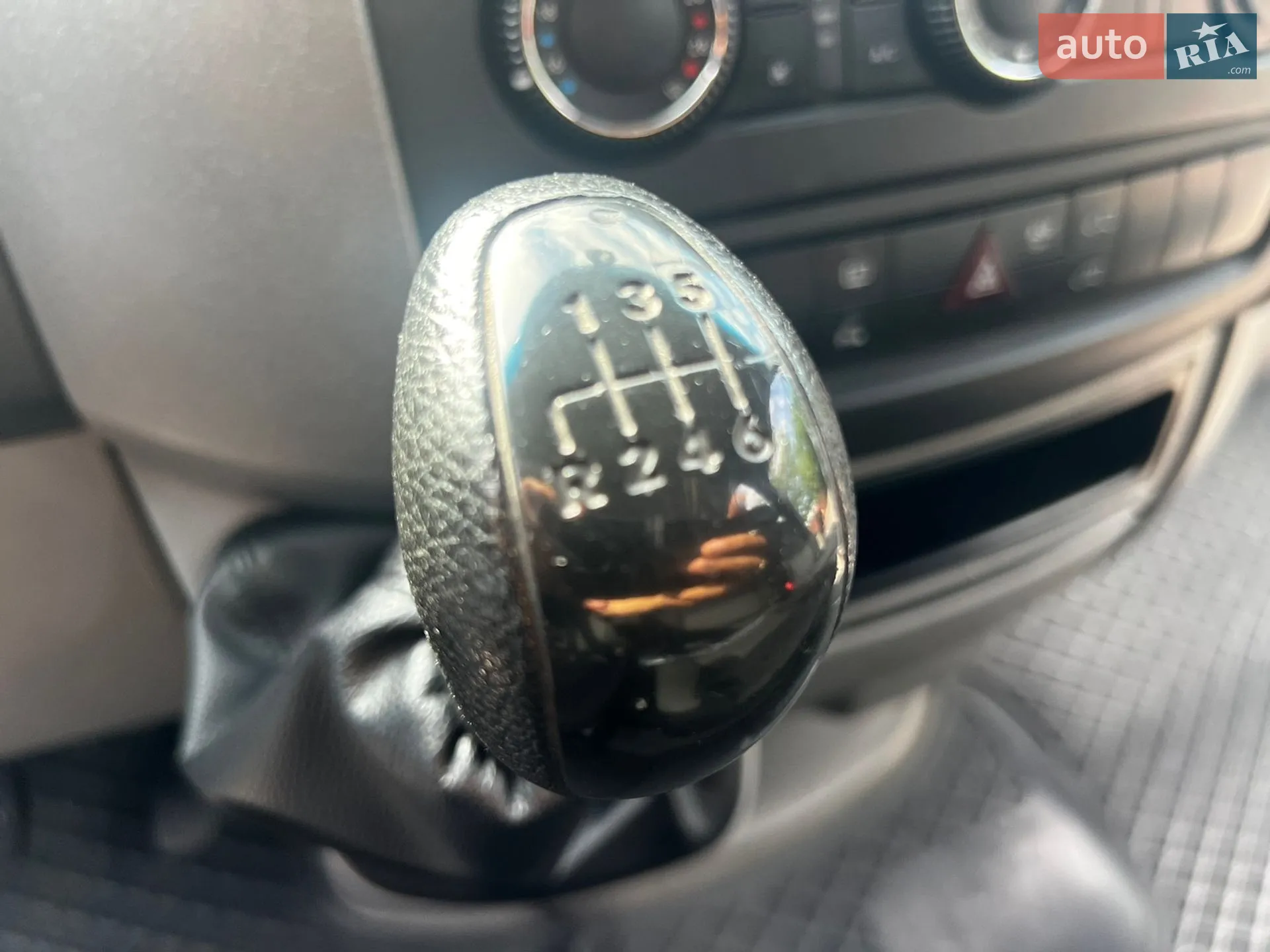 2013 Mercedes-Benz Sprinter - мініатюра 14