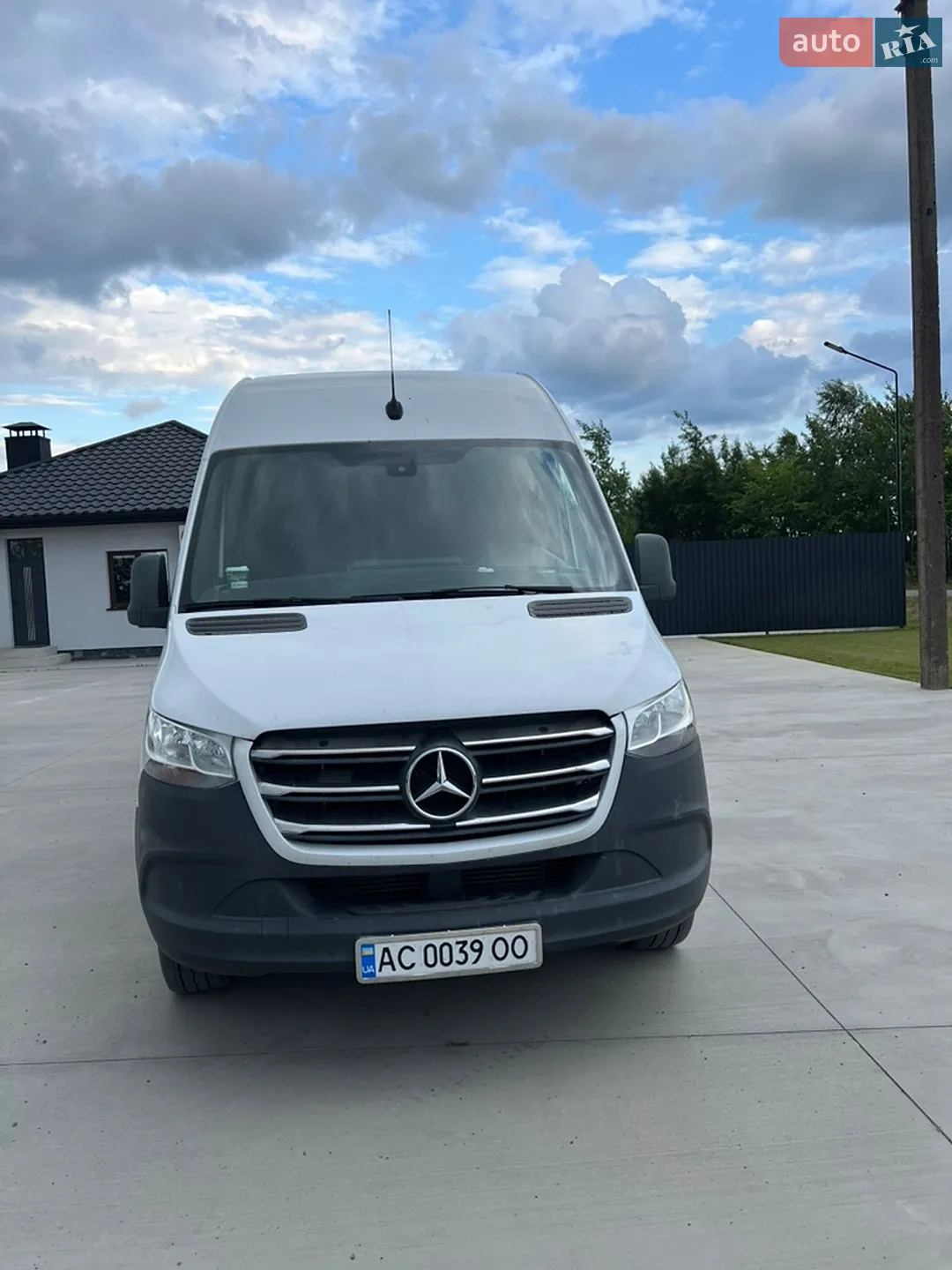 2019 Mercedes-Benz Sprinter - мініатюра 2