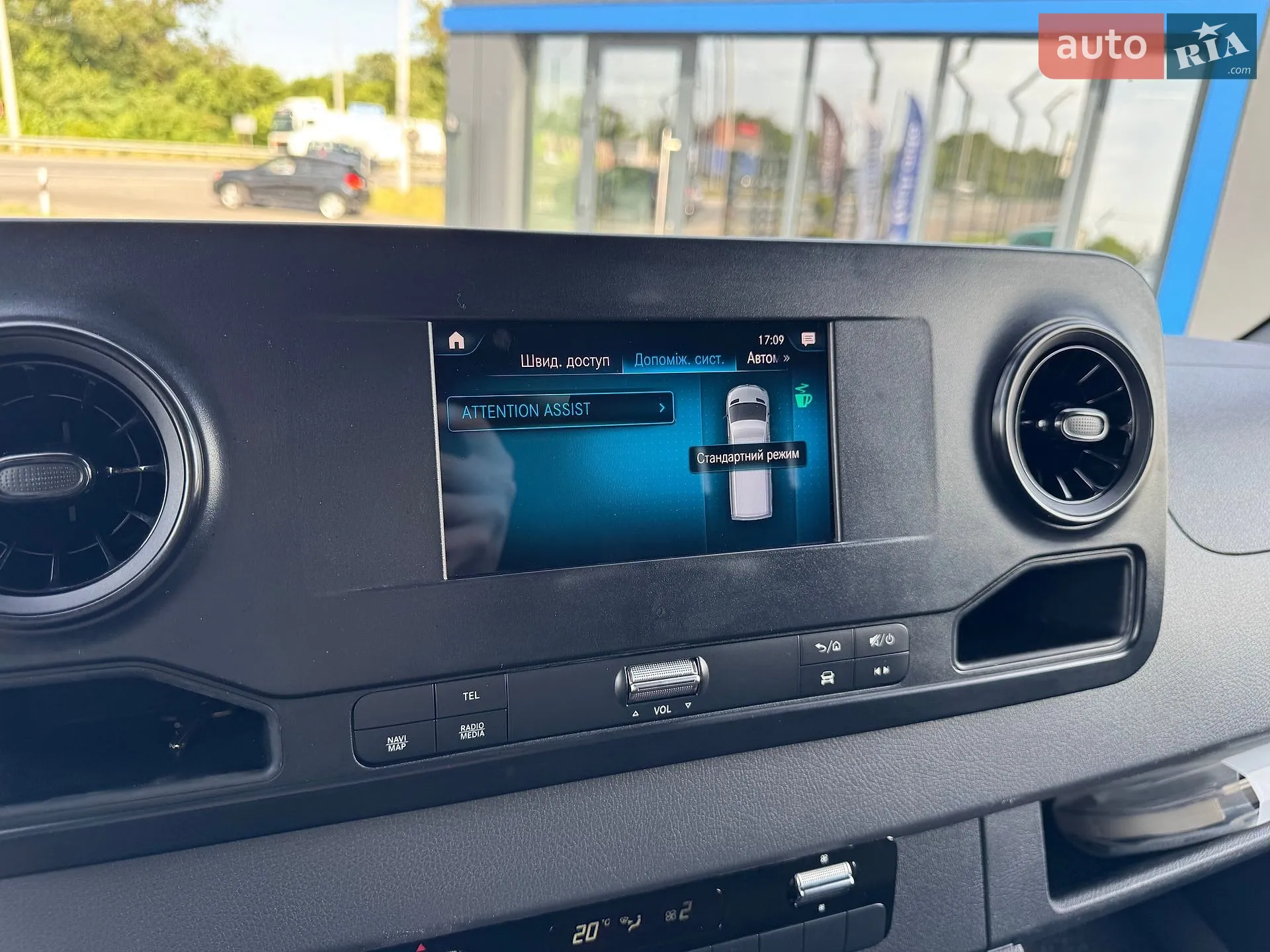 2018 Mercedes-Benz Sprinter - мініатюра 21
