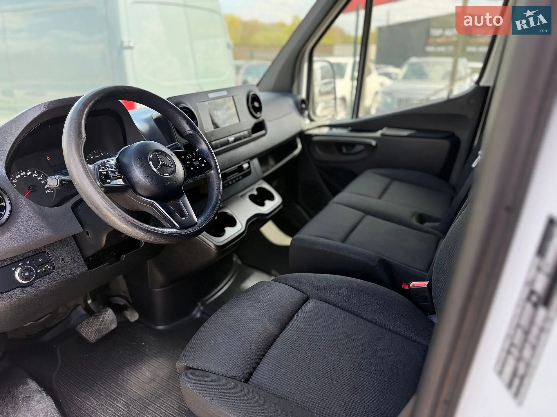 2021 Mercedes-Benz Sprinter - мініатюра 25