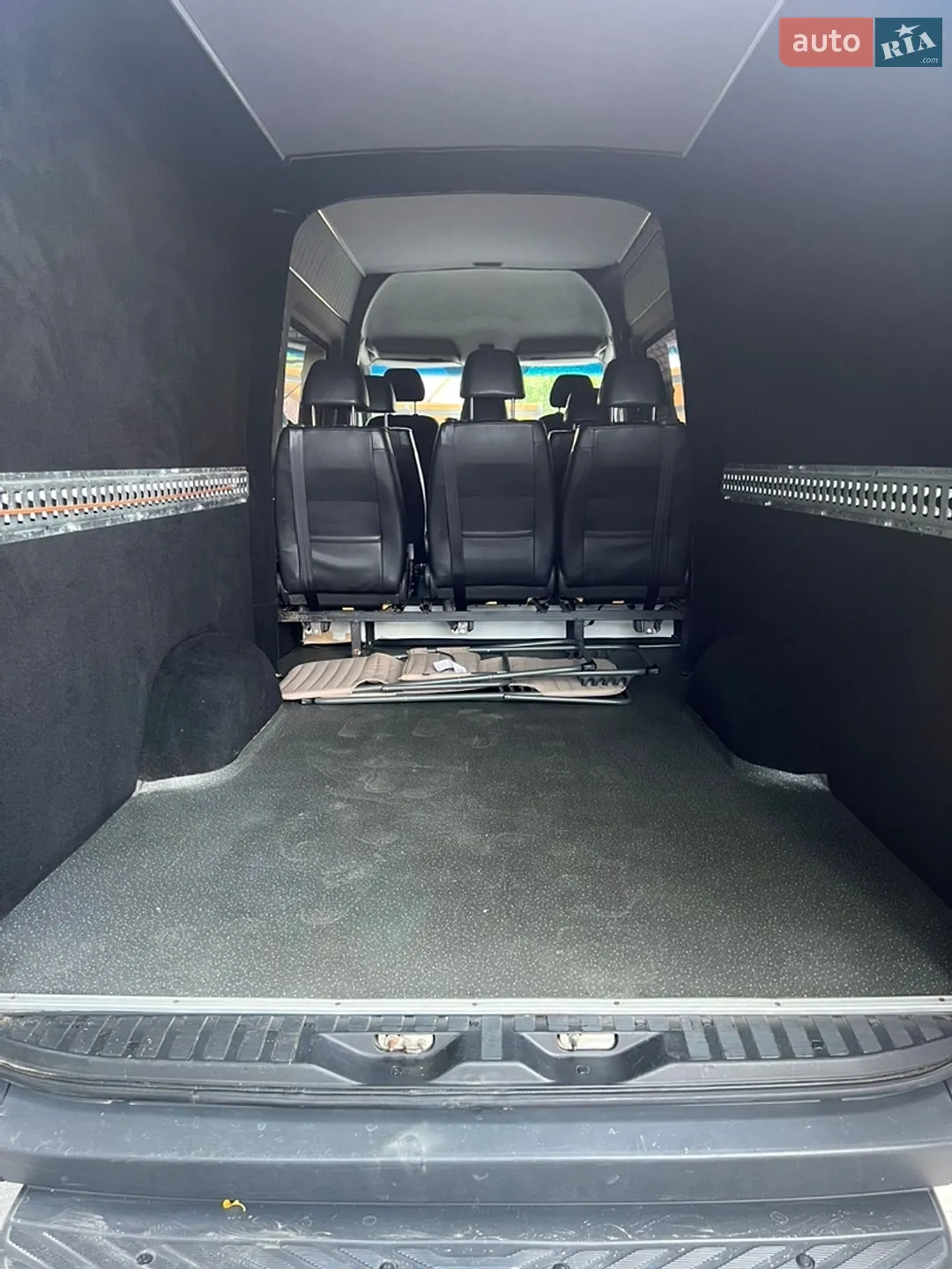 2016 Mercedes-Benz Sprinter - мініатюра 19
