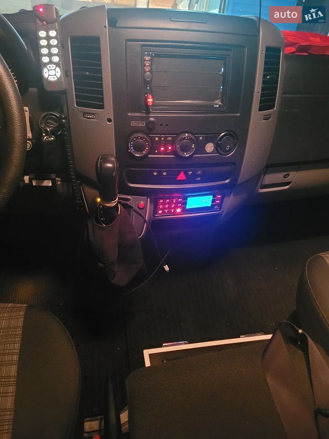 2013 Mercedes-Benz Sprinter - мініатюра 14