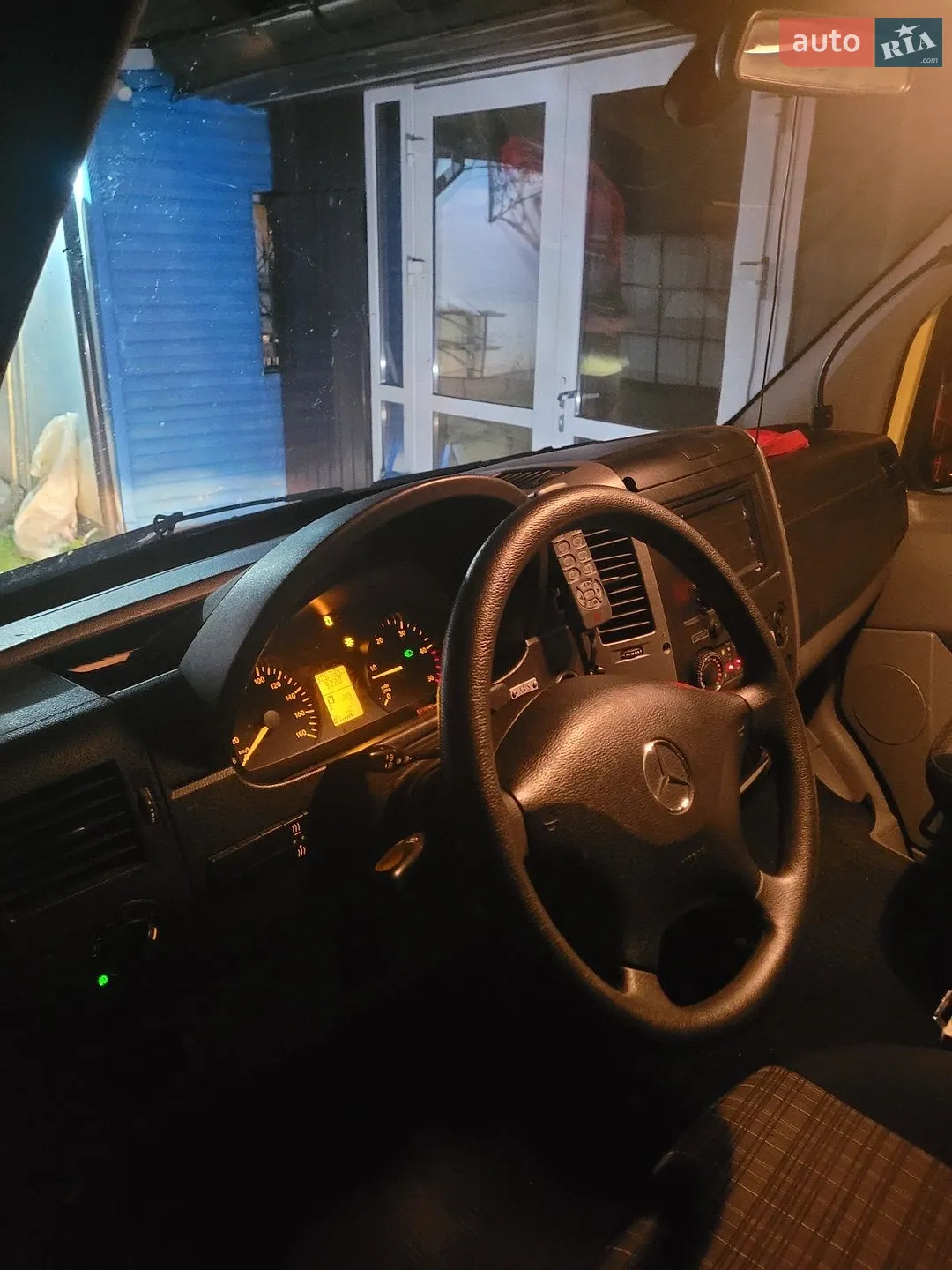 2013 Mercedes-Benz Sprinter - мініатюра 18