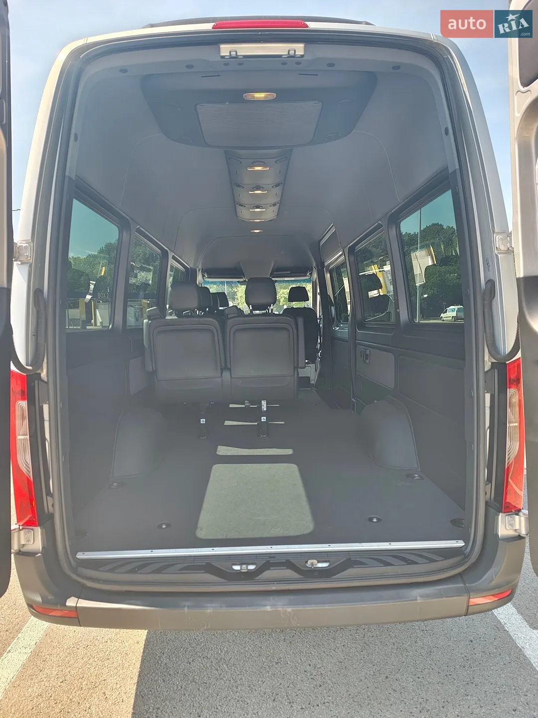 2021 Mercedes-Benz Sprinter - мініатюра 36