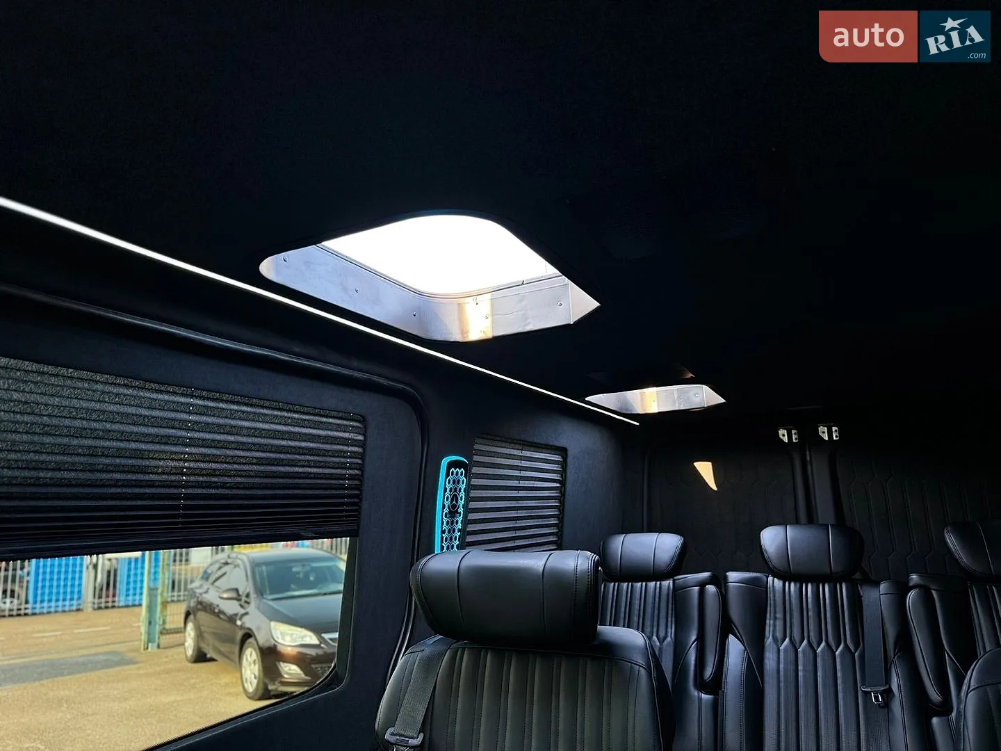 2018 Mercedes-Benz Sprinter - мініатюра 40