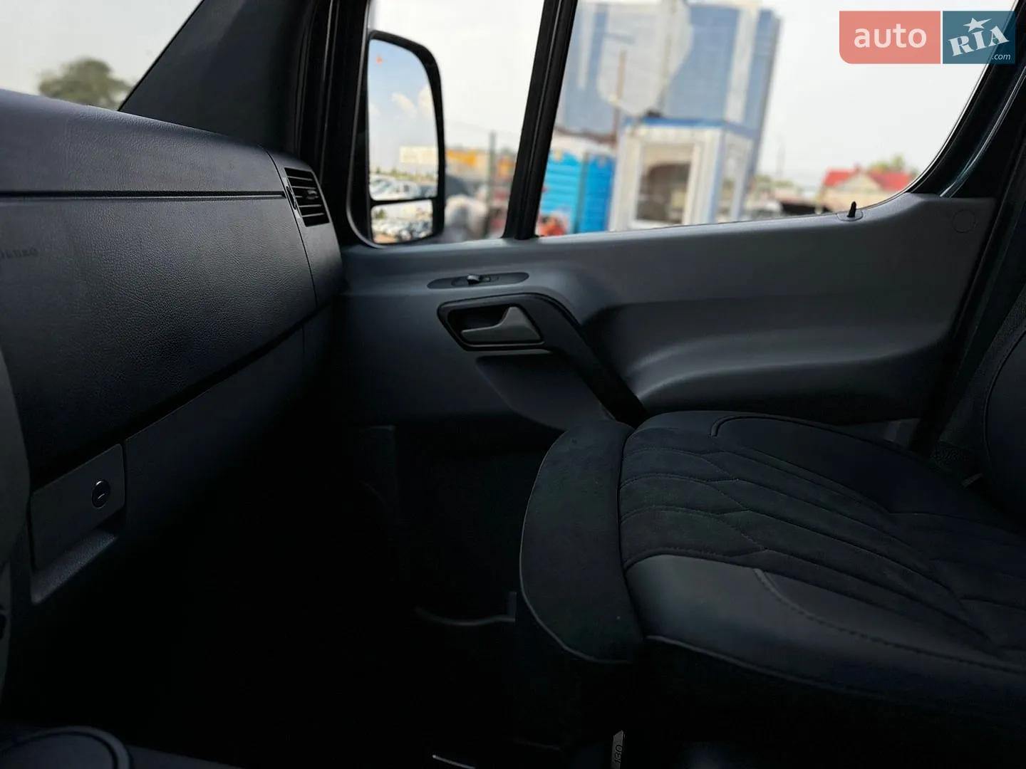 2018 Mercedes-Benz Sprinter - мініатюра 45