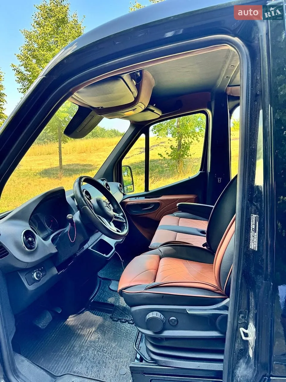 2019 Mercedes-Benz Sprinter - мініатюра 18