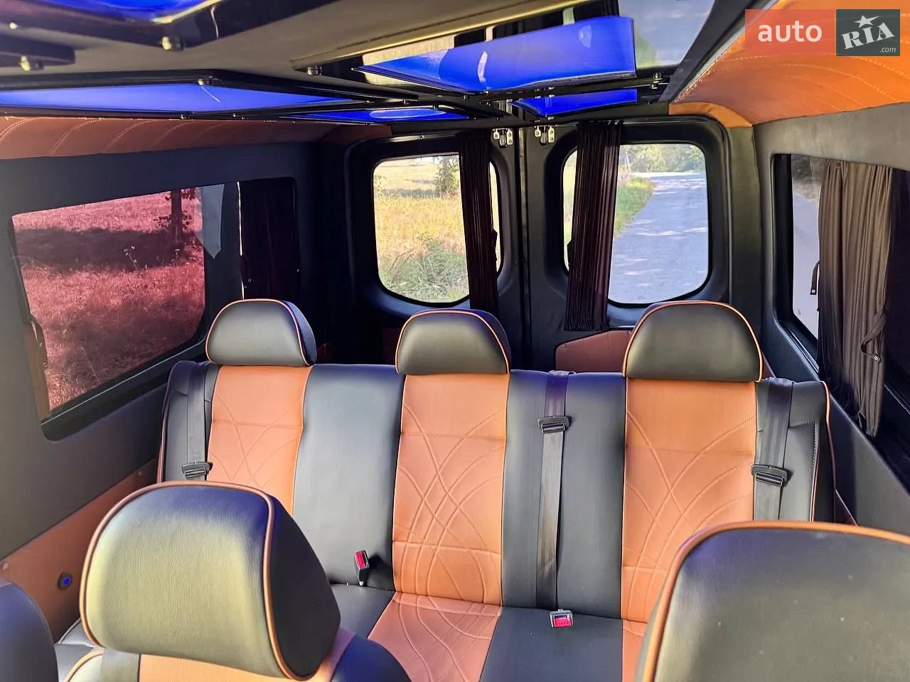 2019 Mercedes-Benz Sprinter - мініатюра 14