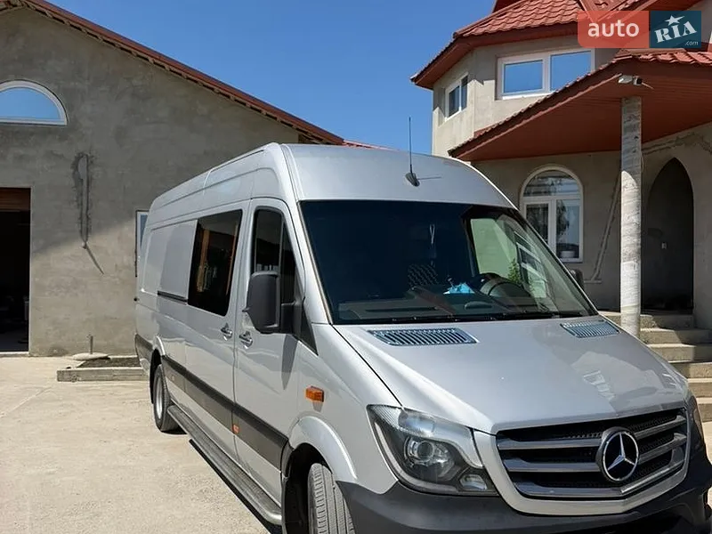Mercedes-Benz Sprinter 2011