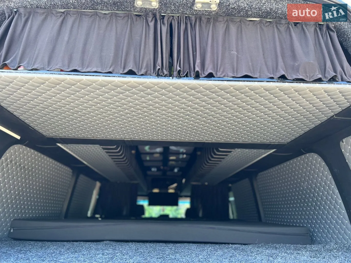 2017 Mercedes-Benz Sprinter - мініатюра 12