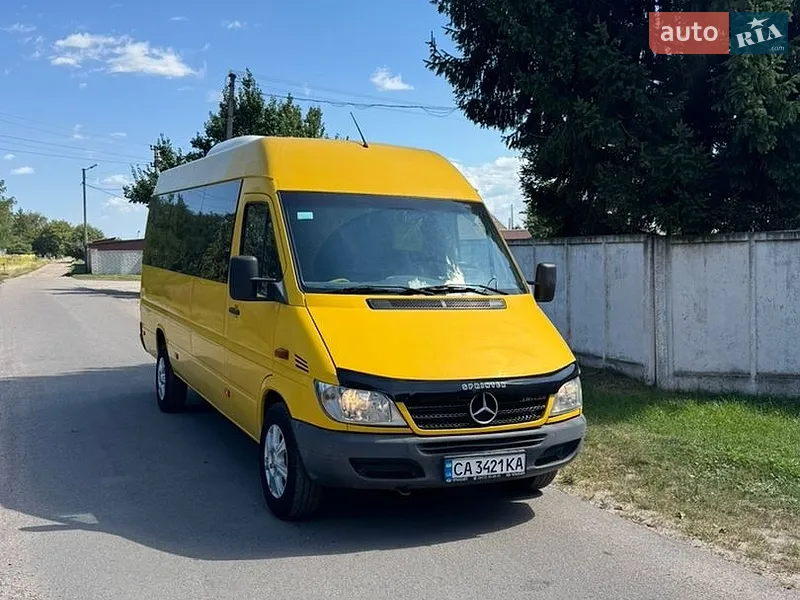 Mercedes-Benz Sprinter