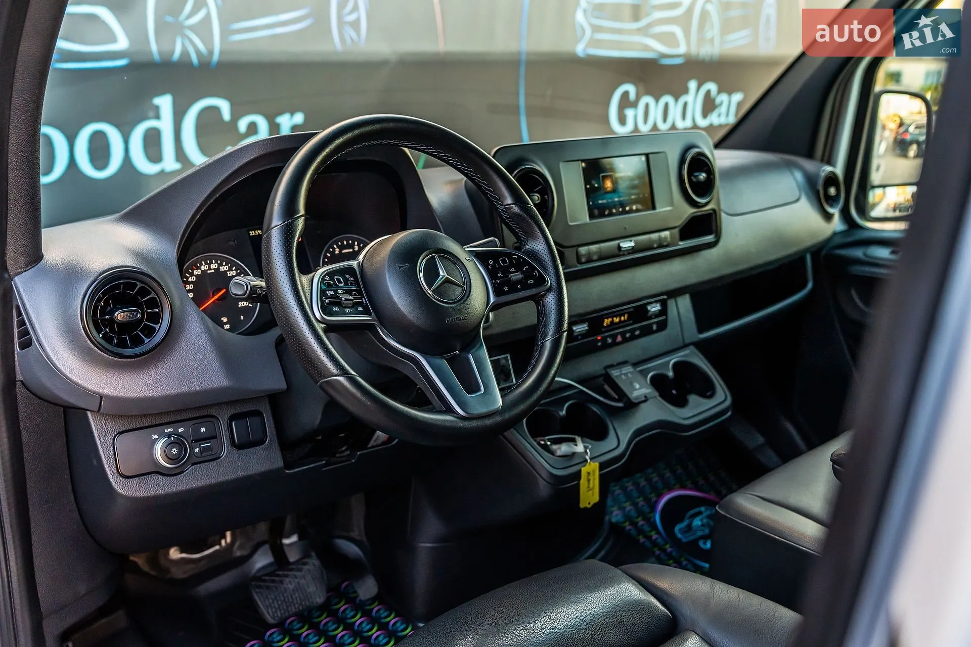2019 Mercedes-Benz Sprinter - мініатюра 69