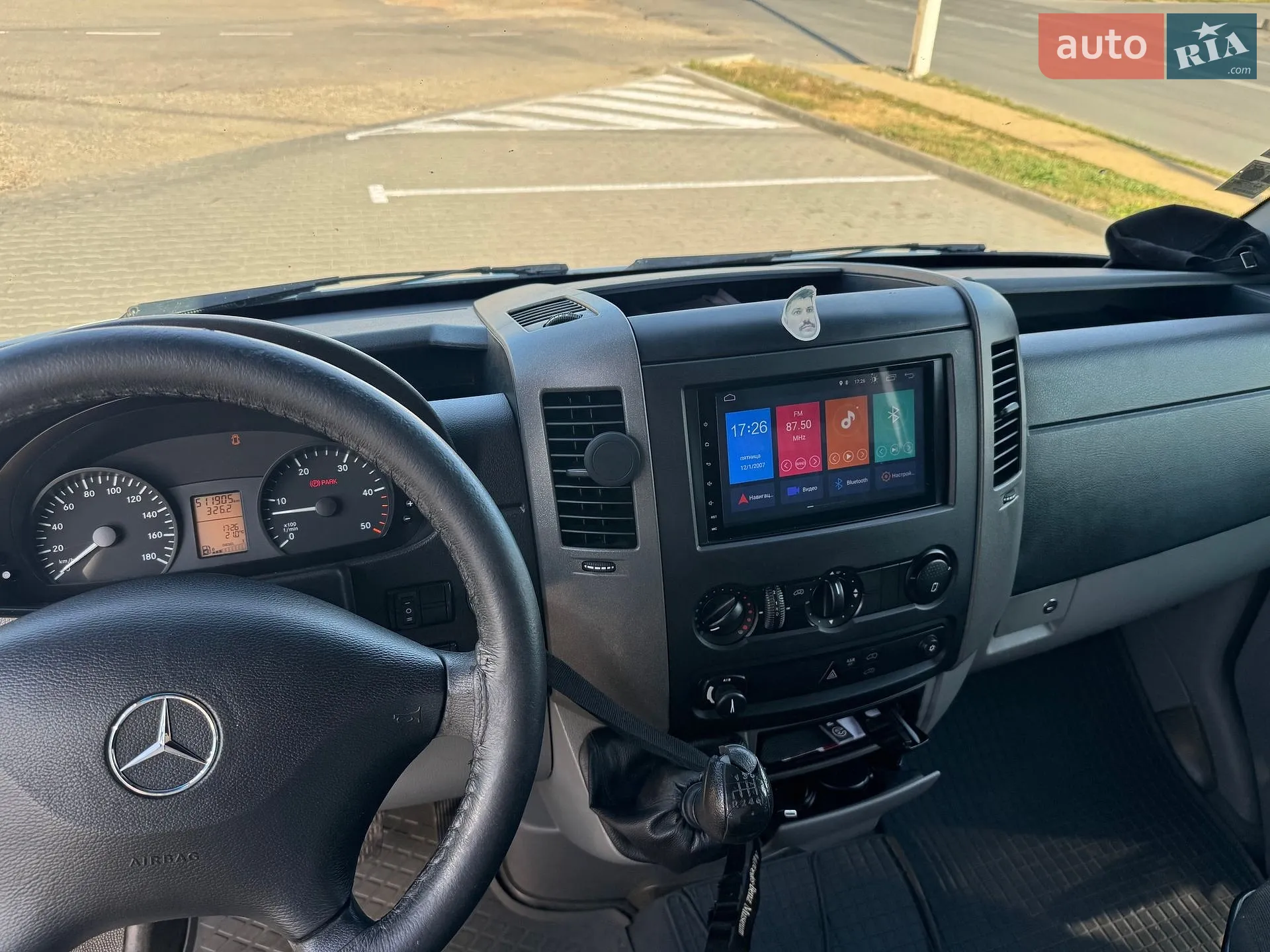 2010 Mercedes-Benz Sprinter - мініатюра 12