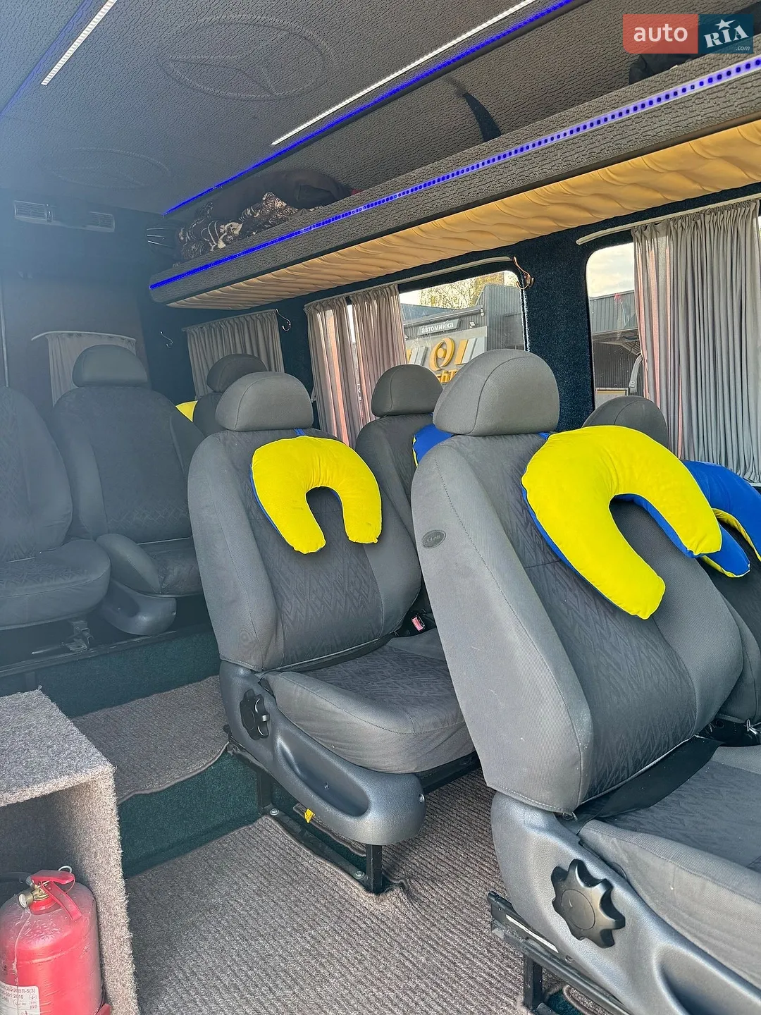 2010 Mercedes-Benz Sprinter - мініатюра 22