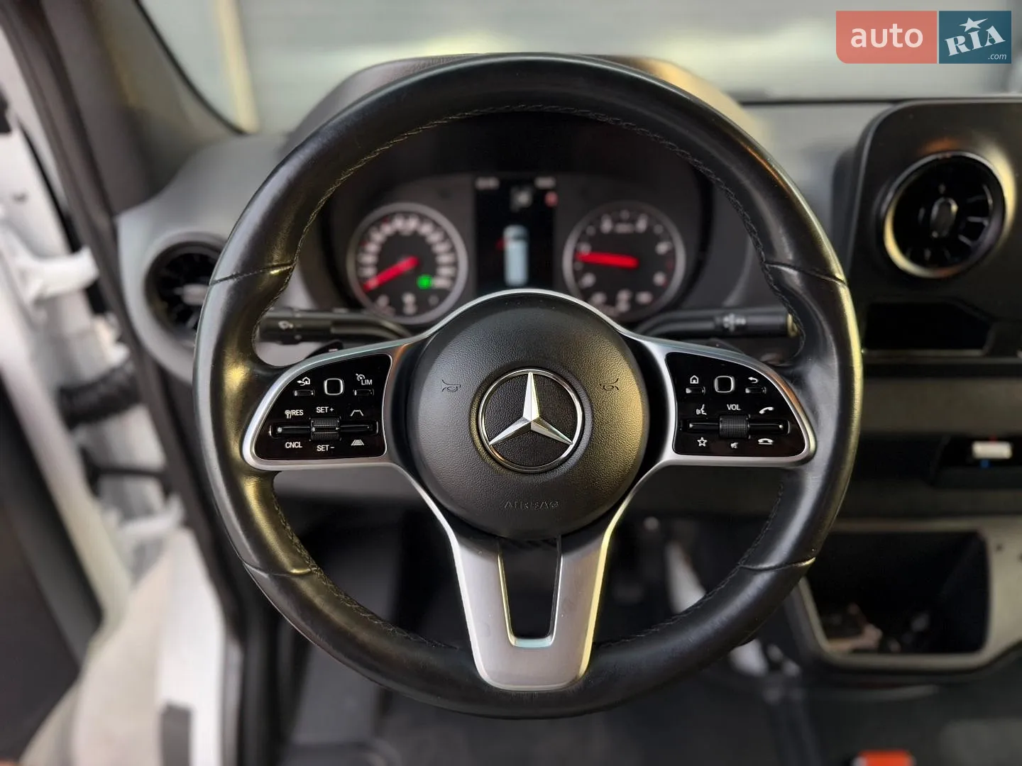 2020 Mercedes-Benz Sprinter - мініатюра 55