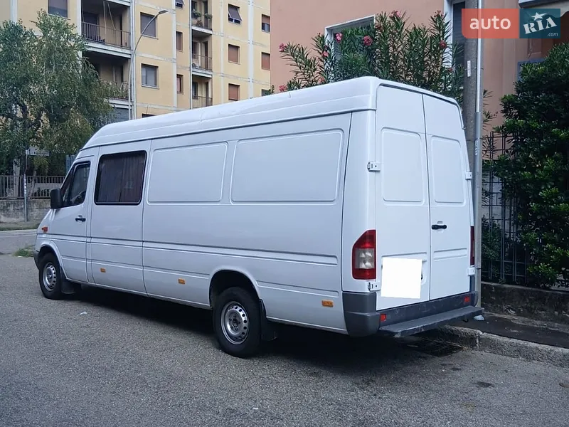 Mercedes-Benz Sprinter 2002