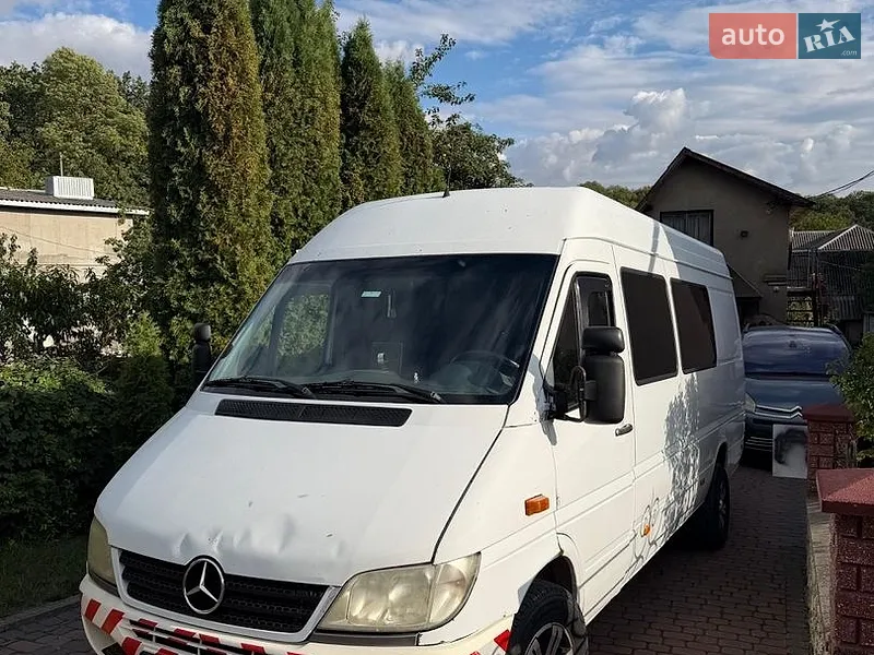 Mercedes-Benz Sprinter