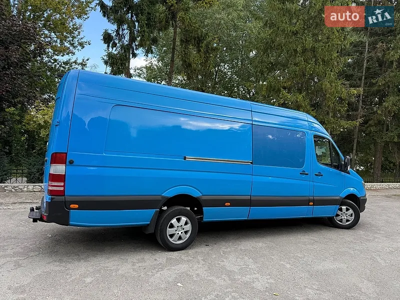 Mercedes-Benz Sprinter
