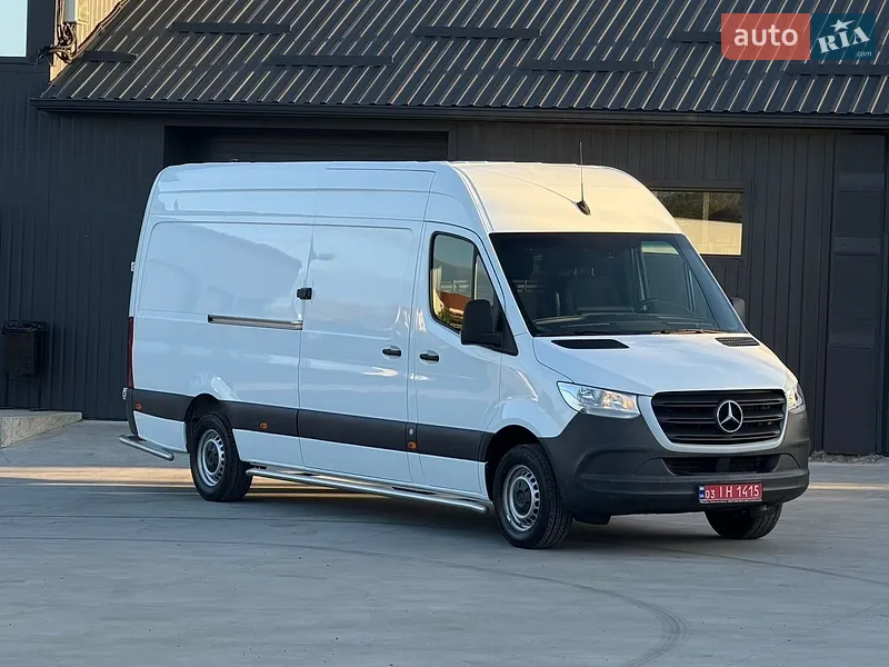 Mercedes-Benz Sprinter
