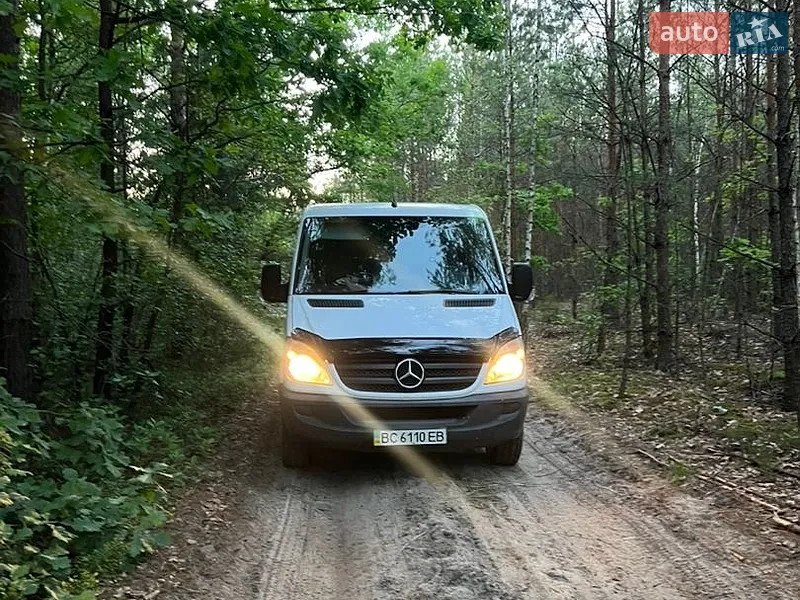 Mercedes-Benz Sprinter