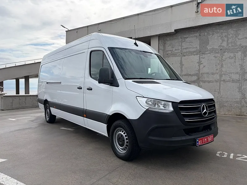 Mercedes-Benz Sprinter