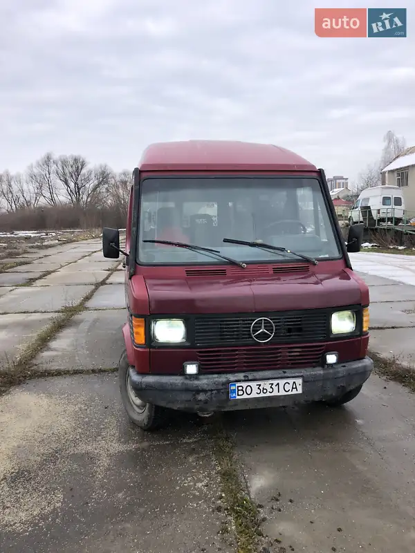 Mercedes-Benz T1