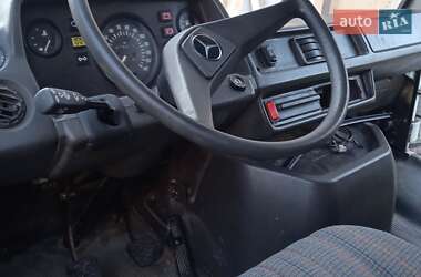 Грузовой фургон Mercedes-Benz T1 1991 в 