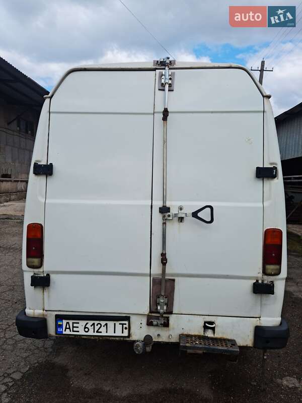 Грузовой фургон Mercedes-Benz T1 1995 в Кривом Роге