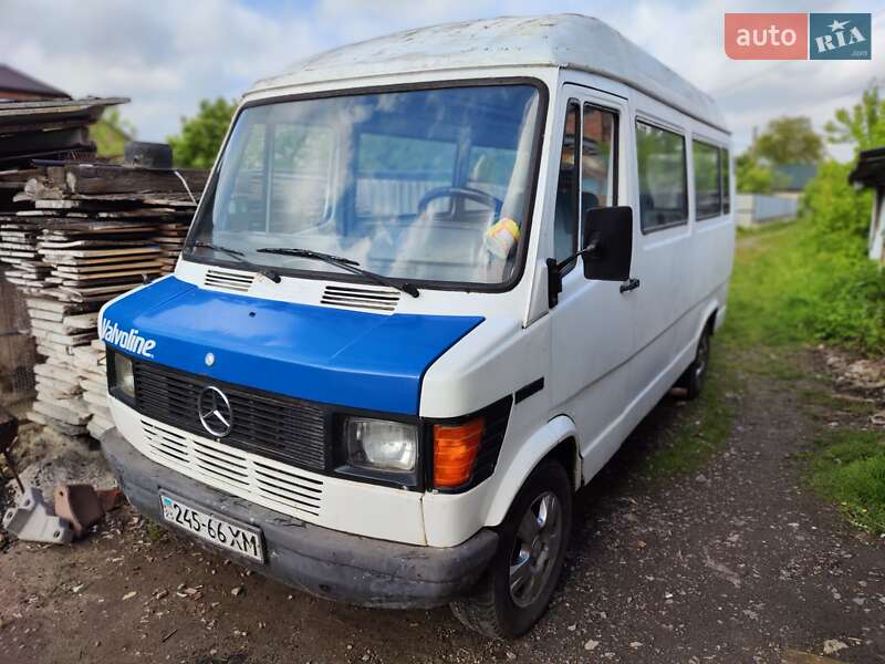 Mercedes-Benz T1 1989