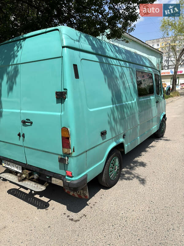 Микроавтобус Mercedes-Benz T1 1994 в Кропивницком