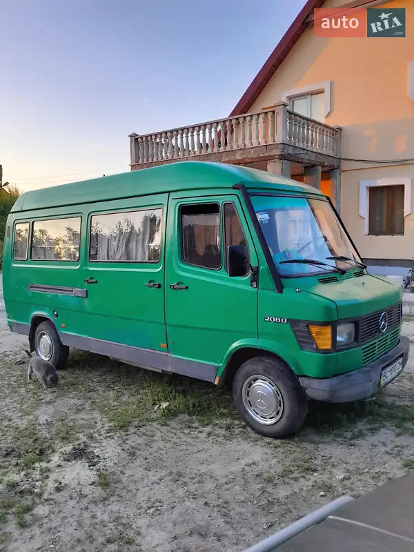 Mercedes-Benz T1 1994