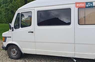 Грузопассажирский фургон Mercedes-Benz T1 1993 в 