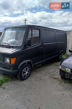 Вантажний фургон Mercedes-Benz T1 1993 в Полтаві