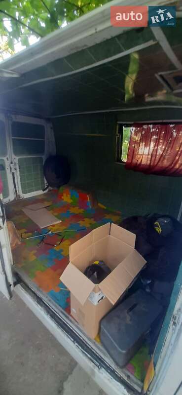 Мікроавтобус Mercedes-Benz T1 1992 в Одесі фото 2 Мікроавтобус Mercedes-Benz T1 1992 в Одесі