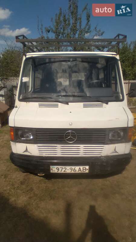 Мікроавтобус Mercedes-Benz T1 1989 в Дніпрі
