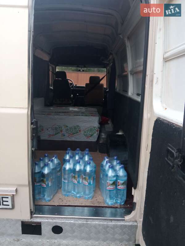 Вантажопасажирський фургон Mercedes-Benz T1 1994 в Береговому фото 3 Вантажопасажирський фургон Mercedes-Benz T1 1994 в Береговому