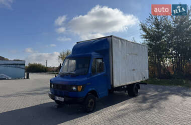 Грузовой фургон Mercedes-Benz T1 1993 в Львове