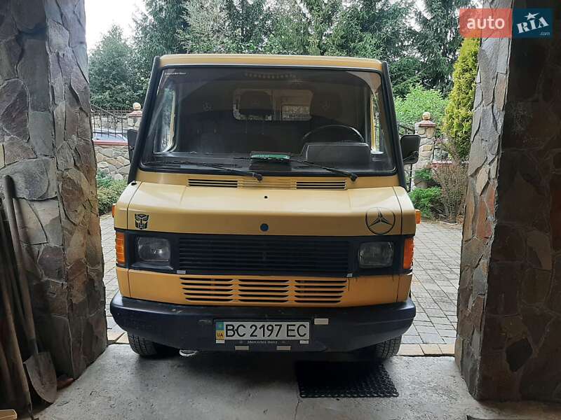 Вантажопасажирський фургон Mercedes-Benz T1 1994 в Східниці фото 13 Вантажопасажирський фургон Mercedes-Benz T1 1994 в Східниці