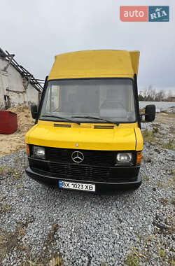 Грузовой фургон Mercedes-Benz T1 1995 в Славуте