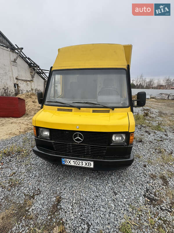 Mercedes-Benz T1 1995