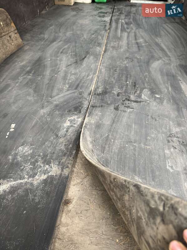 Вантажопасажирський фургон Mercedes-Benz T1 1990 в Лозовій фото 7 Вантажопасажирський фургон Mercedes-Benz T1 1990 в Лозовій