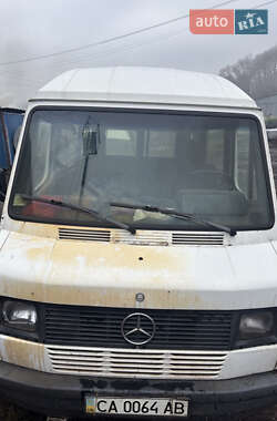 Мікроавтобус Mercedes-Benz T1 1995 в Городищеві