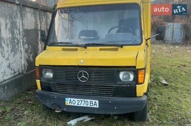 Минивэн Mercedes-Benz T1 1995 в Великом Березном