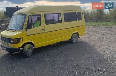 Вантажопасажирський фургон Mercedes-Benz T1 1994 в Коломиї