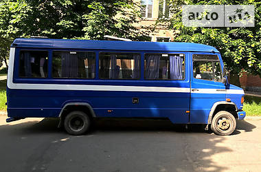 Пригородный автобус Mercedes-Benz T2 609 пасс 1994 в Нововолынске