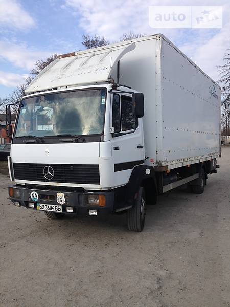 Грузовой фургон Mercedes-Benz T2 1994 в Хмельницком