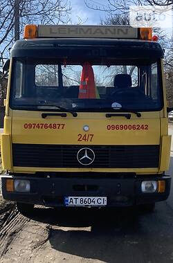 Евакуатор Mercedes-Benz T2 1993 в Рожнятові