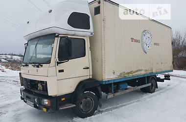 Вантажний фургон Mercedes-Benz T2 1994 в Дубні