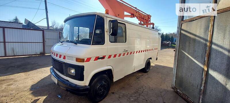 Автовышка Mercedes-Benz T2 1985 в Петропавловке
