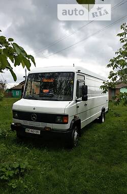 Вантажний фургон Mercedes-Benz T2 1994 в Сосницях
